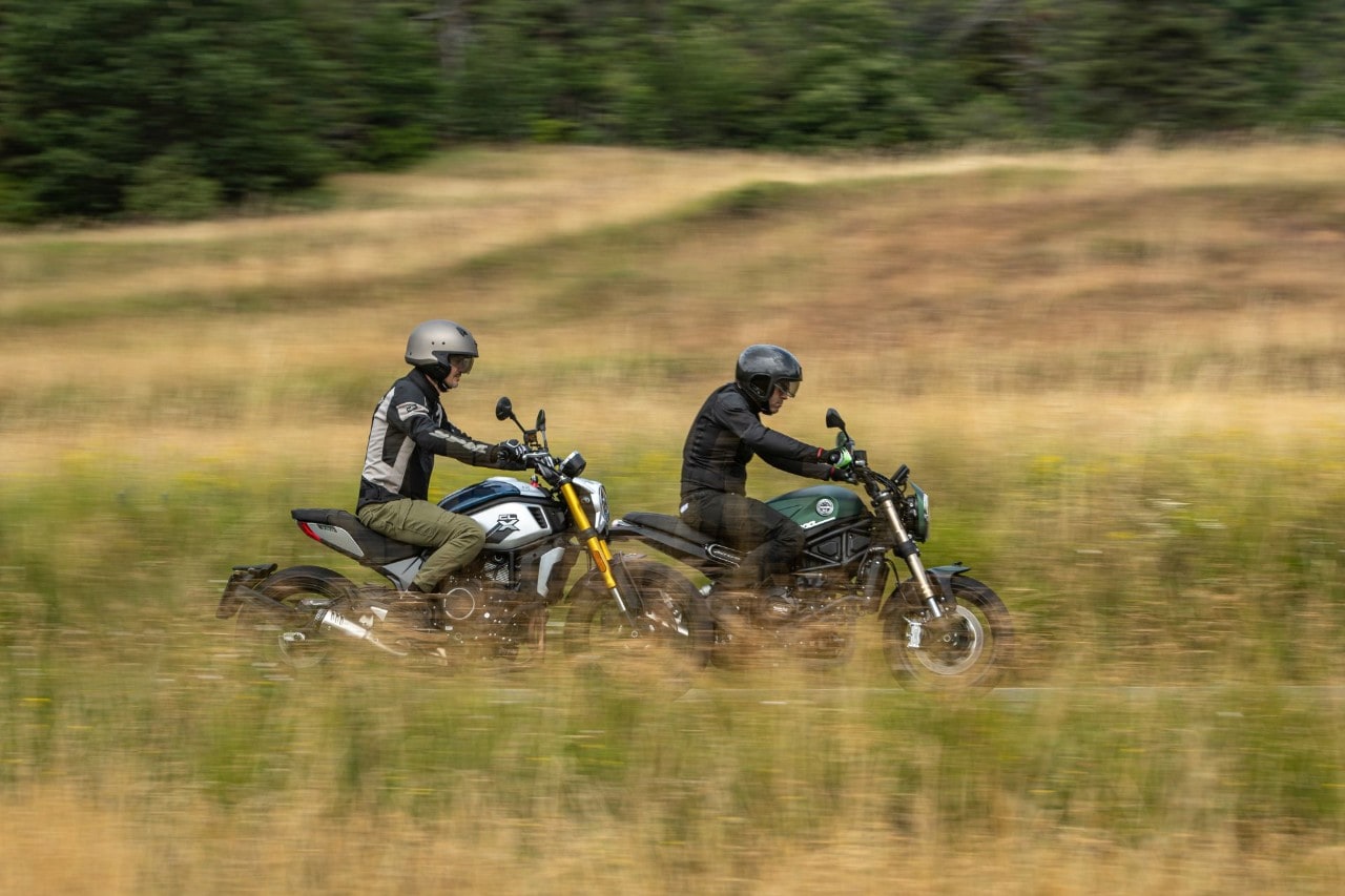 Benelli Leoncino 800 VS CFMOTO 700CL-X Heritage: prova a prendermi!